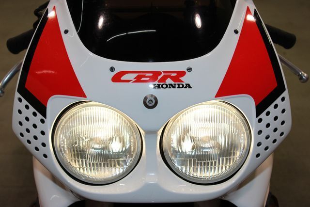1994 Honda CBR 900RR -- - photo 9
