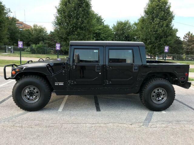 1994 Hummer H1 Hard top with snug top wagon shell (removable) diesel 6.5L CLEAN 1994 Hummer H1