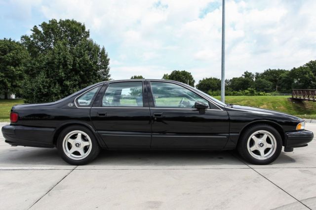 1994 Chevrolet Impala SS - photo 7
