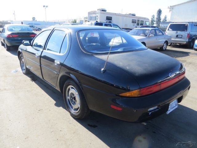 1994 Infiniti J30 - photo 7
