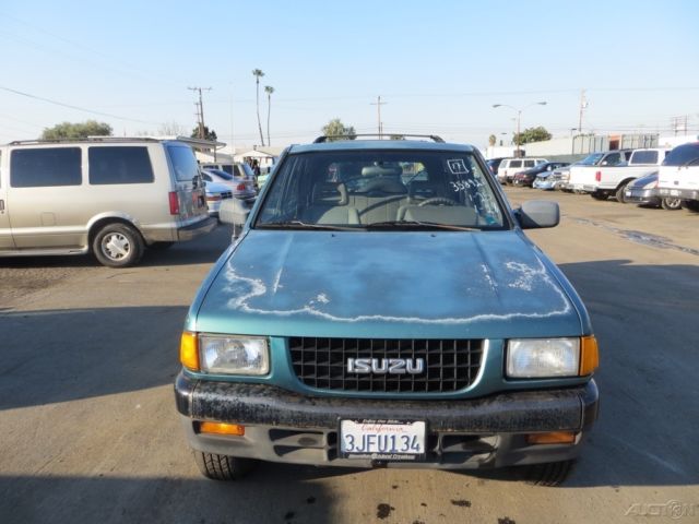 1994 Isuzu Rodeo S - photo 2
