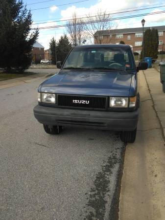 1994 Isuzu Trooper RS Sport Utility 4-Door - photo 2