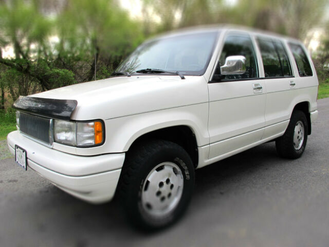 1994 ISUZU TROOPER S 4X4 5 SPEED ... 95,596 Original Miles 1994 Isuzu Trooper S