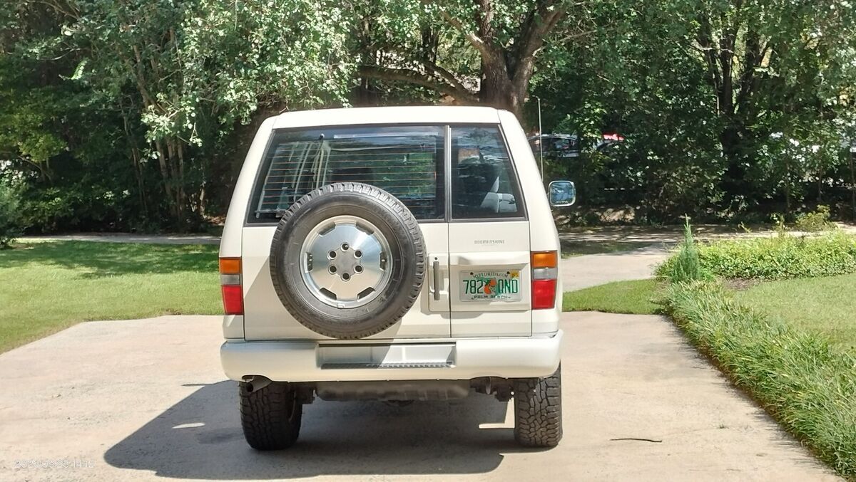 1994 Isuzu Trooper S - photo 2