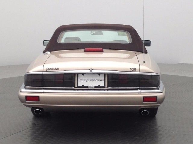 1994 Jaguar XJS Base Convertible 2-Door - photo 4