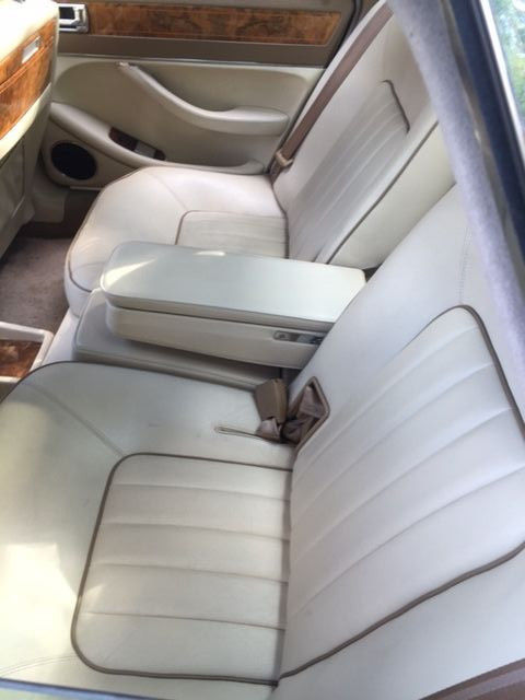 1994 Jaguar XJ12 - photo 11