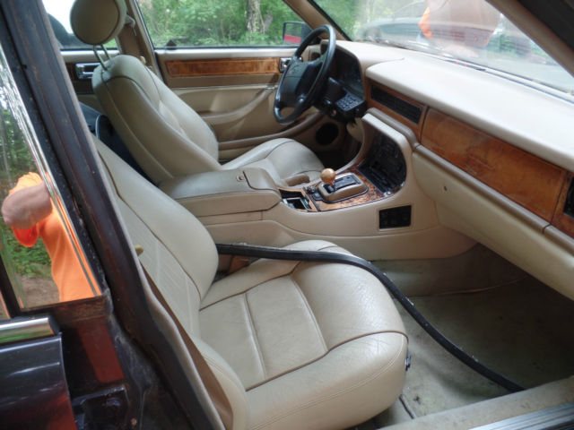 1994 Jaguar XJ12 - photo 5