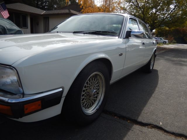 1994 Jaguar XJ12 - photo 11