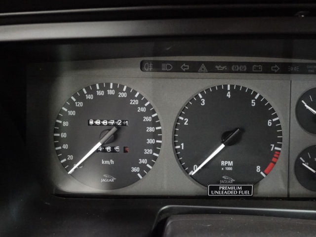 1994 Jaguar XJ220 - photo 9