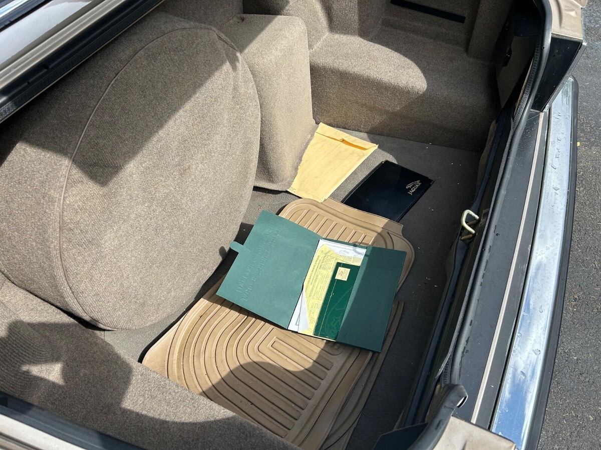 1994 Jaguar XJ6 - photo 12