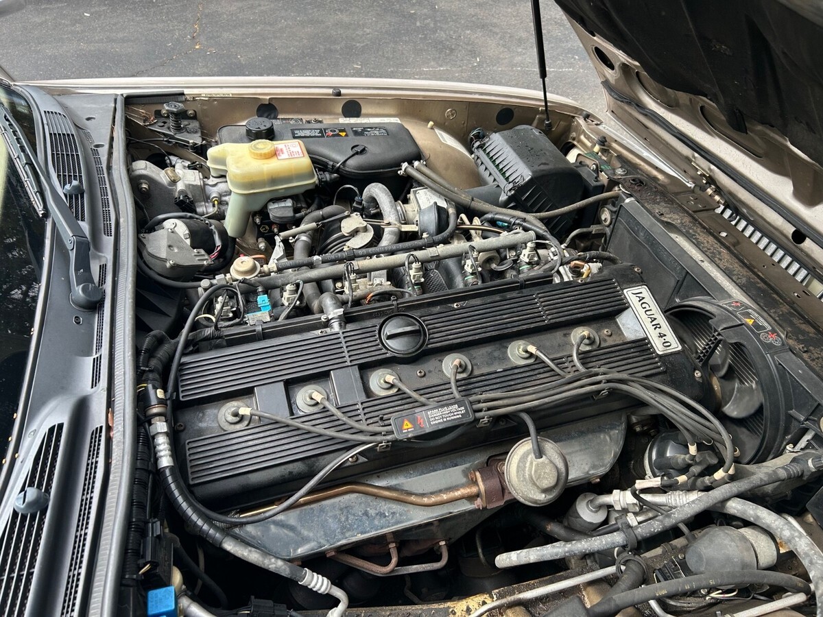 1994 Jaguar XJ6 - photo 5