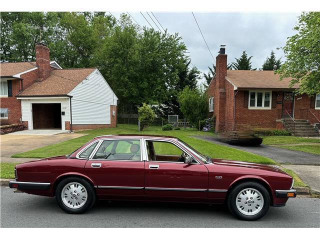 1994 Jaguar XJ - photo 7