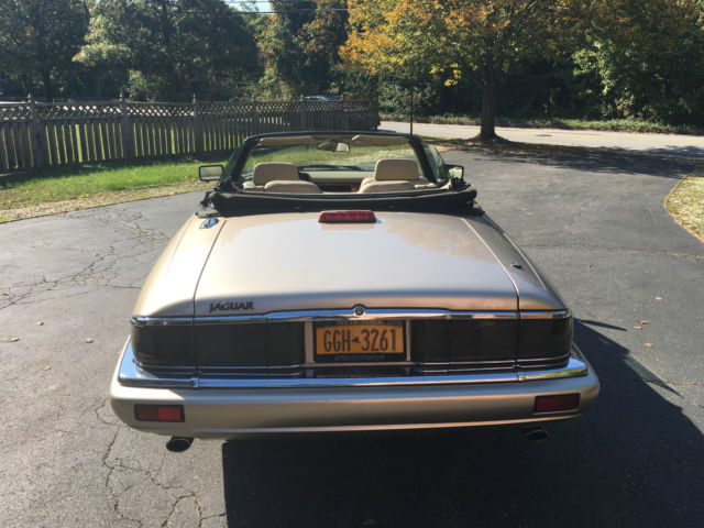 1994 Jaguar XJS Base Convertible 2-Door - photo 4