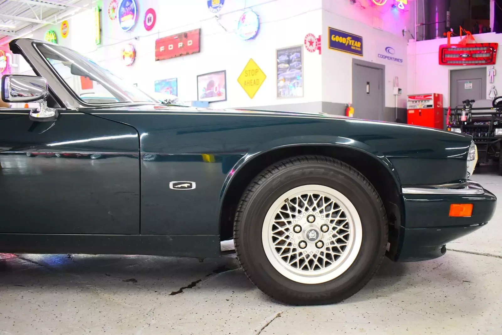1994 Jaguar XJS Convertible - photo 10
