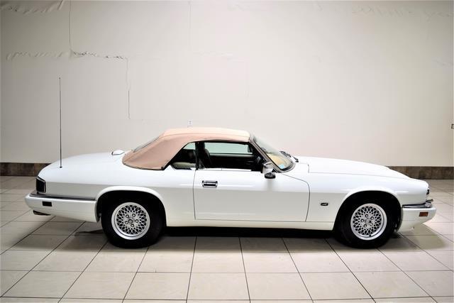 1994 Jaguar XJS -- - photo 9