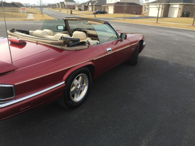 1994 Jaguar XJS 2+2 Convertible 2-Door - photo 6