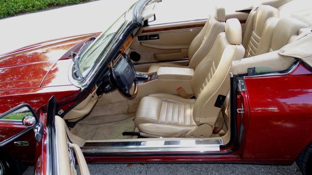 1994 Jaguar XJS GORGEOUS INSIDE AN OUT - photo 11