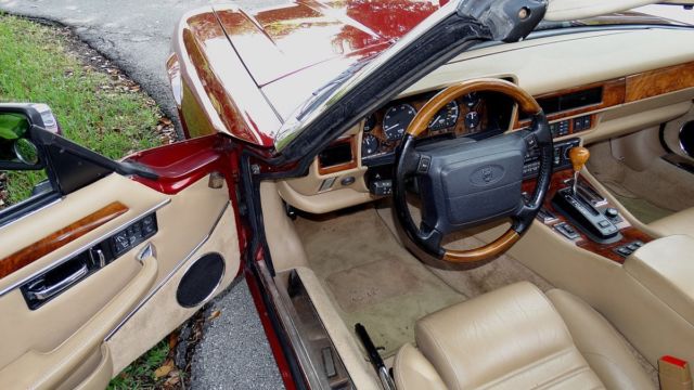 1994 Jaguar XJS GORGEOUS INSIDE AN OUT - photo 12