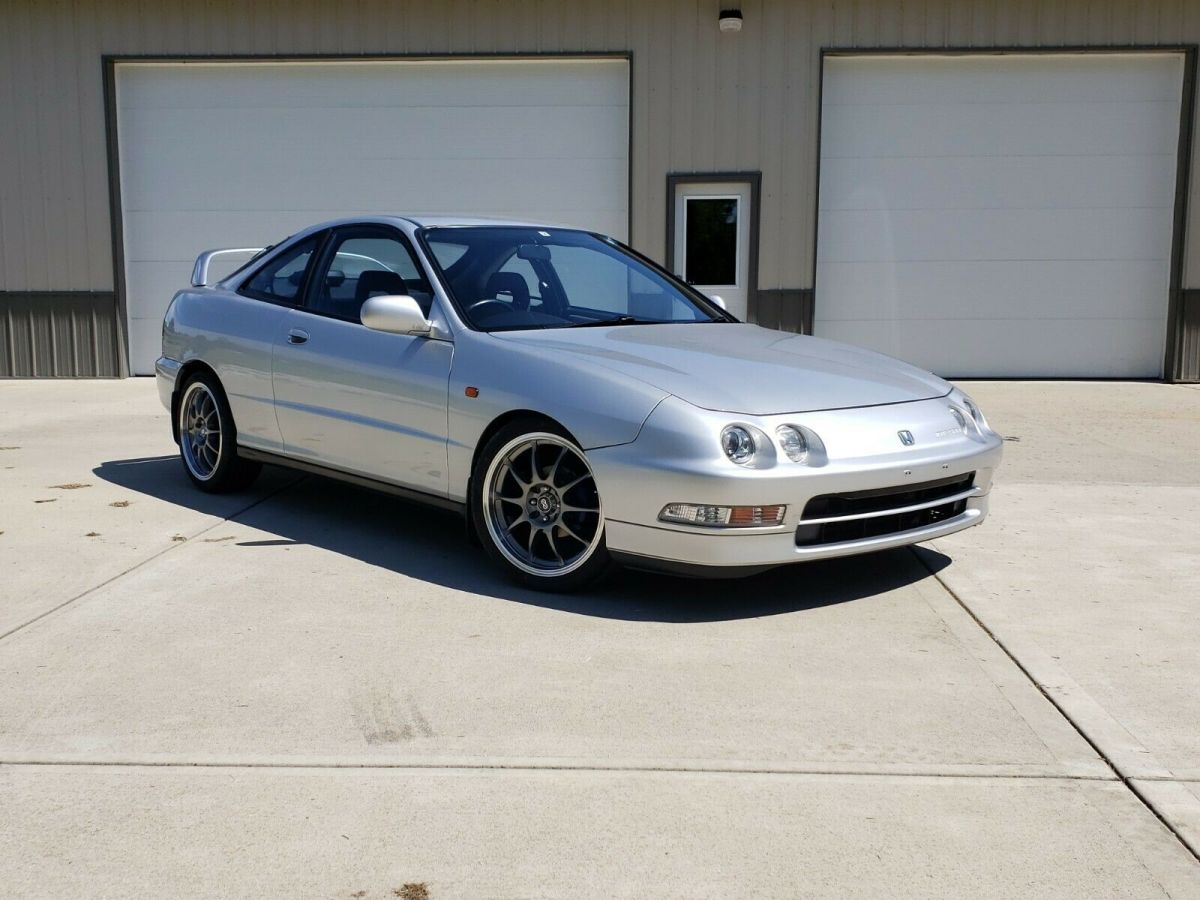 1994 JDM Honda (not Acura) Integra ZC (No Reserve) 1994 Acura Integra LS
