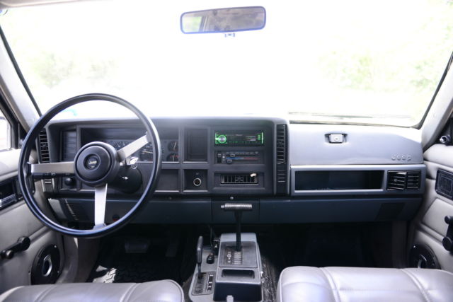 1994 Jeep Cherokee - photo 10