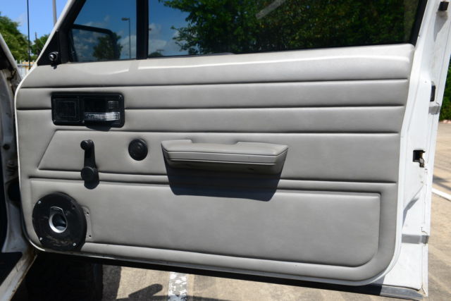 1994 Jeep Cherokee - photo 12