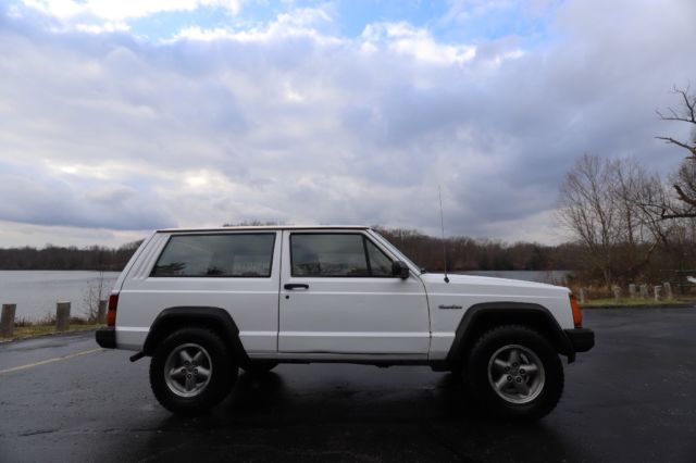 1994 Jeep Cherokee 2 door - photo 6