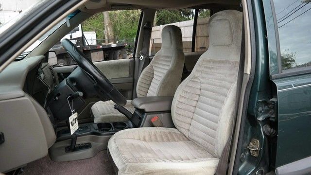 1994 Jeep Grand Cherokee Laredo - photo 8