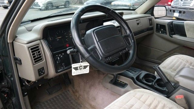 1994 Jeep Grand Cherokee Laredo - photo 9