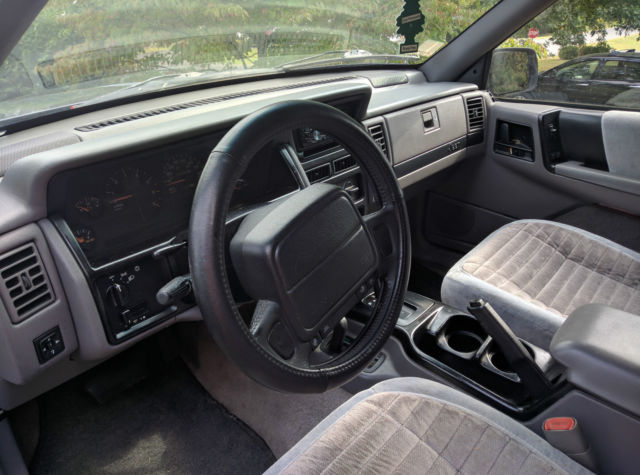 1994 Jeep Grand Cherokee - photo 7