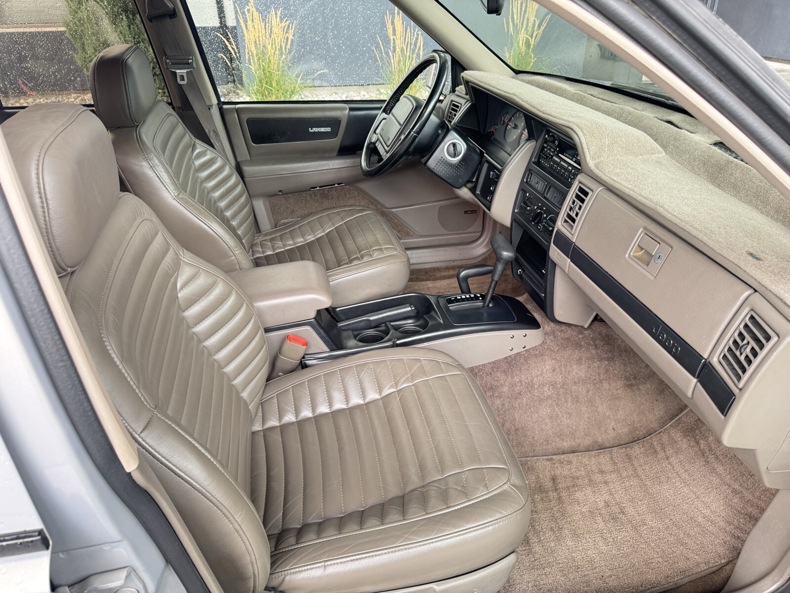 1994 Jeep Grand Cherokee LAREDO - photo 12
