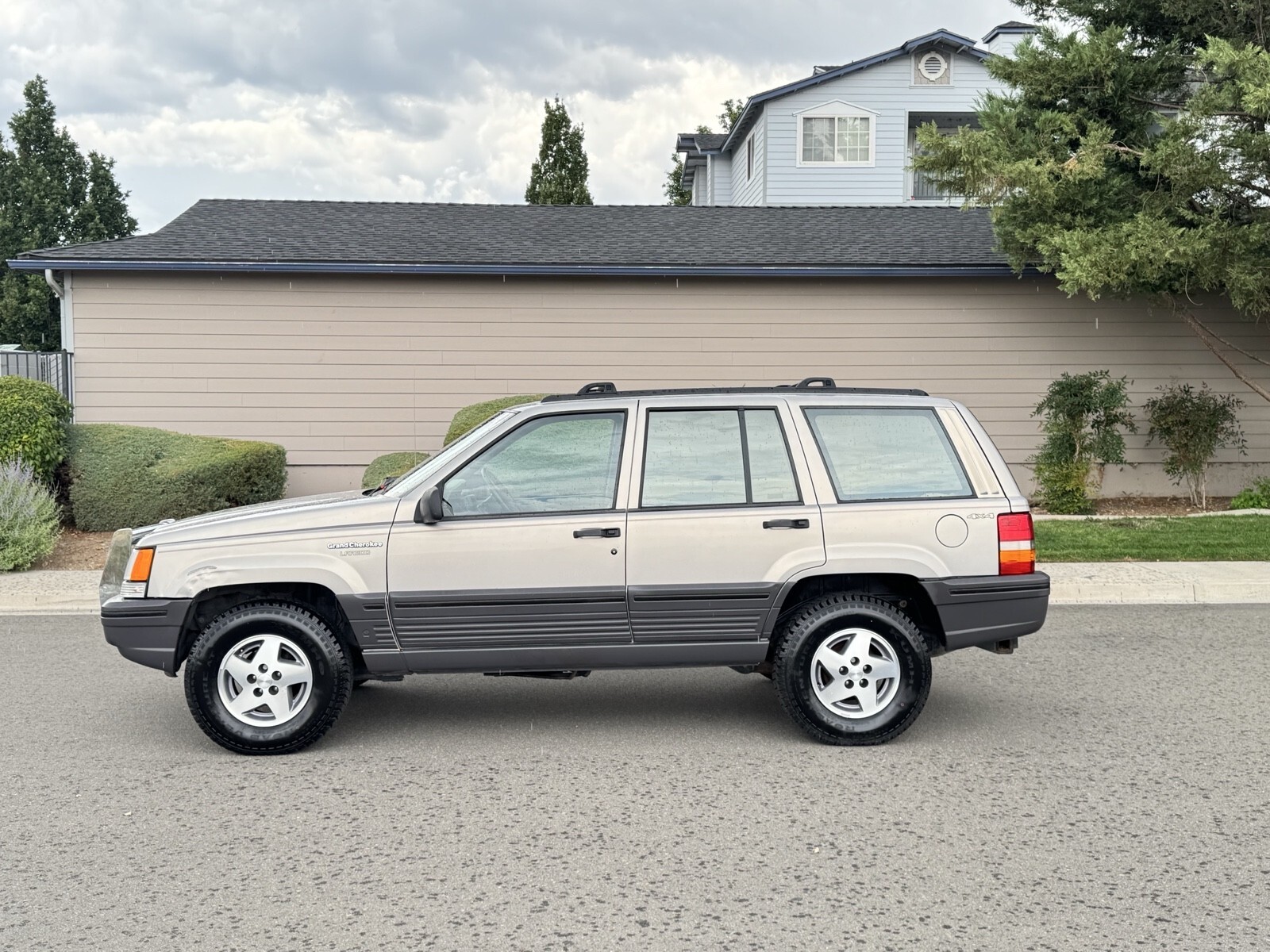 1994 Jeep Grand Cherokee LAREDO - photo 5