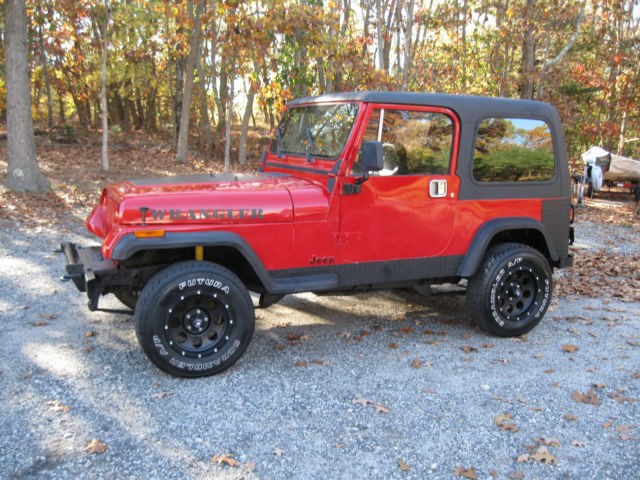 1994 Jeep Wrangler 4 x 4 runs and looks great 1994 Jeep Wrangler Base Sport Utility 2-Door