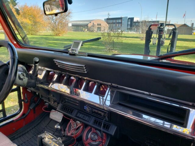 1994 Jeep Wrangler - photo 2