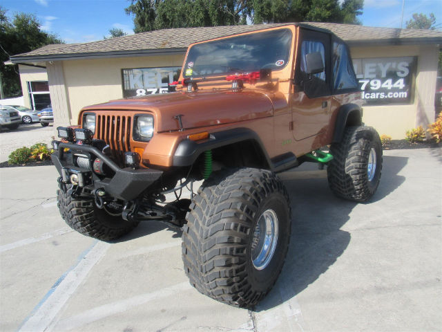 1994 Jeep Wrangler S 0 Burnt Orange 4 Cylinder Engine 2.5L/150 Automatic 3-Spee 1994 Jeep Wrangler S