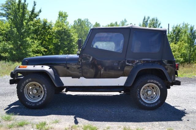 1994 Jeep Wrangler S - photo 2