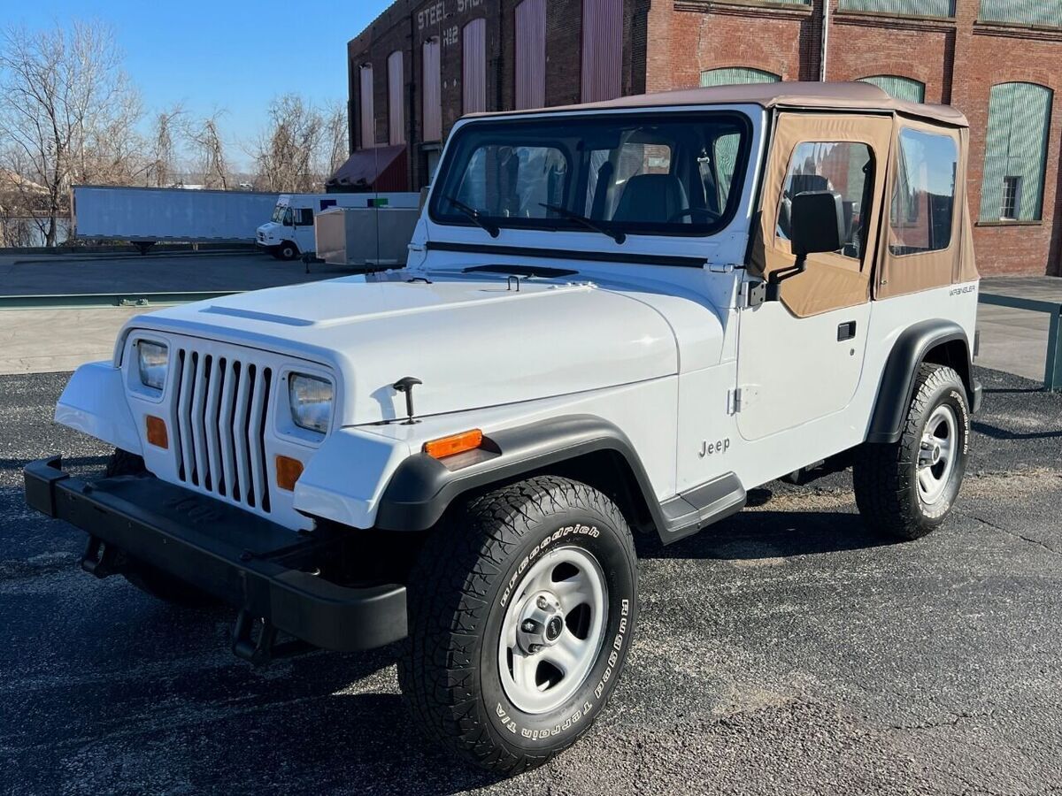 1994 Jeep Wrangler S 2dr 4WD SUV - photo 10