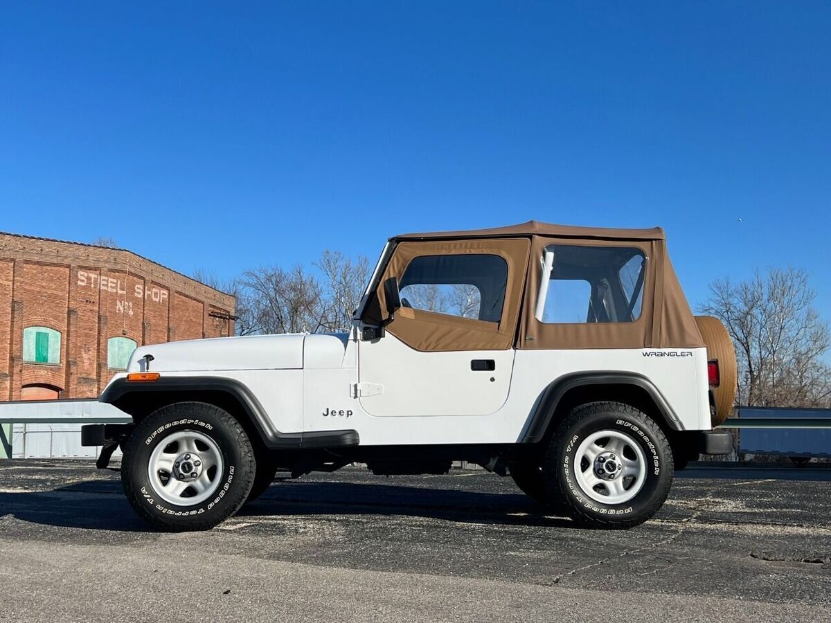 1994 Jeep Wrangler S 2dr 4WD SUV - photo 7