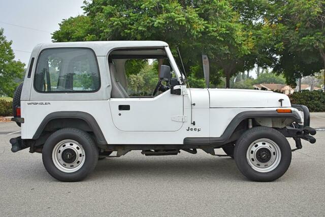 1994 Jeep Wrangler S 5 Speed Manual California Car - photo 11