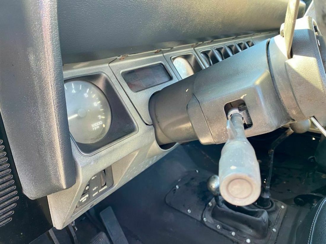 1994 Jeep Wrangler 2dr S - photo 10