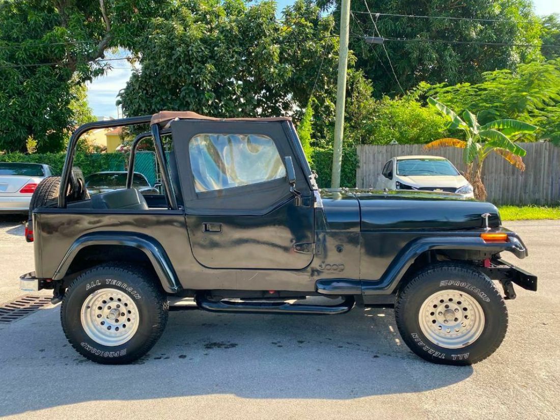 1994 Jeep Wrangler 2dr S - photo 3