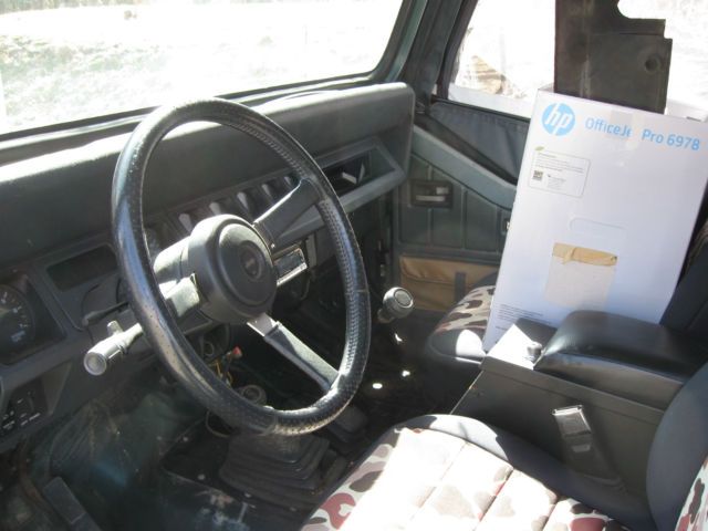 1994 Jeep Wrangler Sahara Sport Utility 2-Door - photo 4