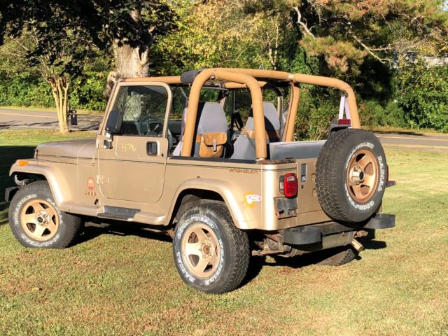 1994 Jeep Wrangler - photo 2