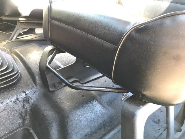 1994 Jeep Wrangler SE - photo 12