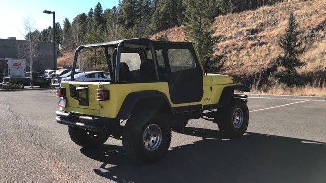 1994 Jeep Wrangler SE - photo 8