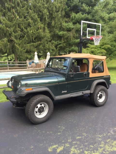 1994 Jeep Wrangler SE in great shape. 1994 Jeep Wrangler SE