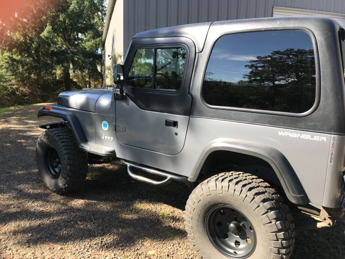 1994 Jeep Wrangler - photo 2