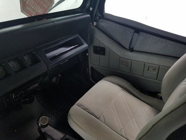 1994 Jeep Wrangler SE - photo 12