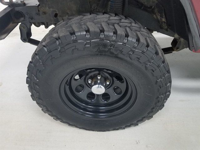 1994 Jeep Wrangler SE - photo 9