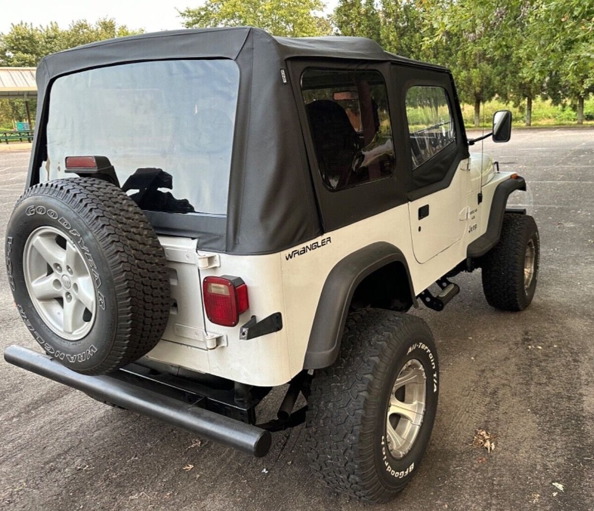 1994 Jeep Wrangler Sport ( Chevy Engine Swap) - photo 3