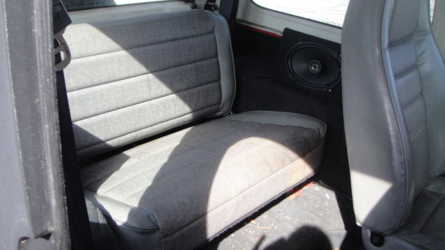 1994 Jeep Wrangler S Sport Utility 2-Door - photo 13